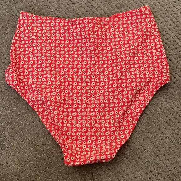 aerie - hi-rise bikini bottom - Picture 3 of 5